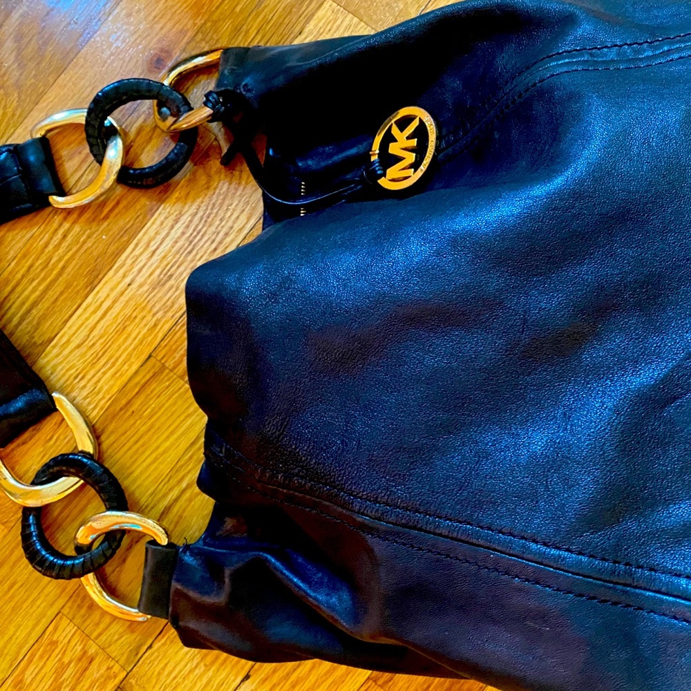 Authentic Michael Kors Leather Bag